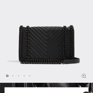 Meet your Posher, Chanika